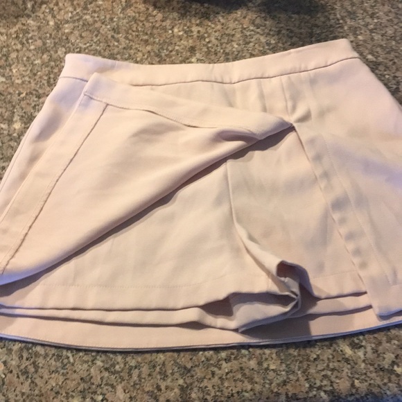 Skort - Picture 2 of 3